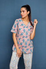 Buy Pink cotton Floral Printed loungewear set Online - Zoom Out