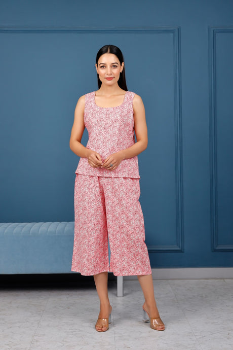 Buy Pink cotton Floral Printed loungewear set Online