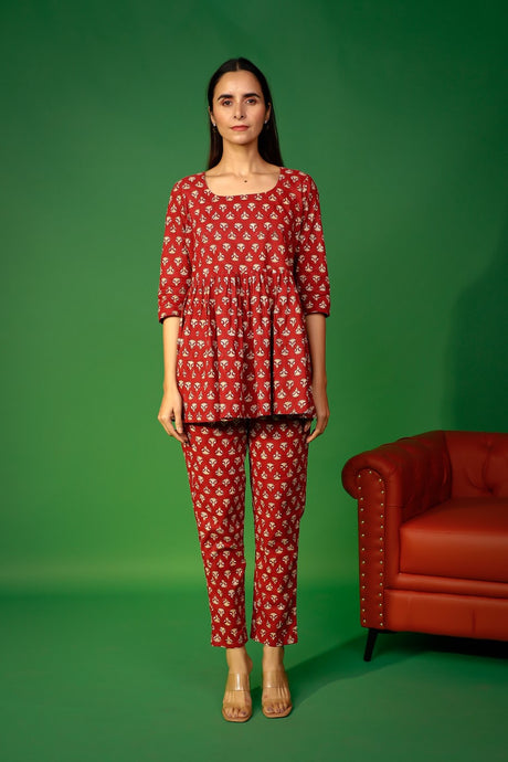 Buy Red cotton Floral Hand Printed loungewear set Online
