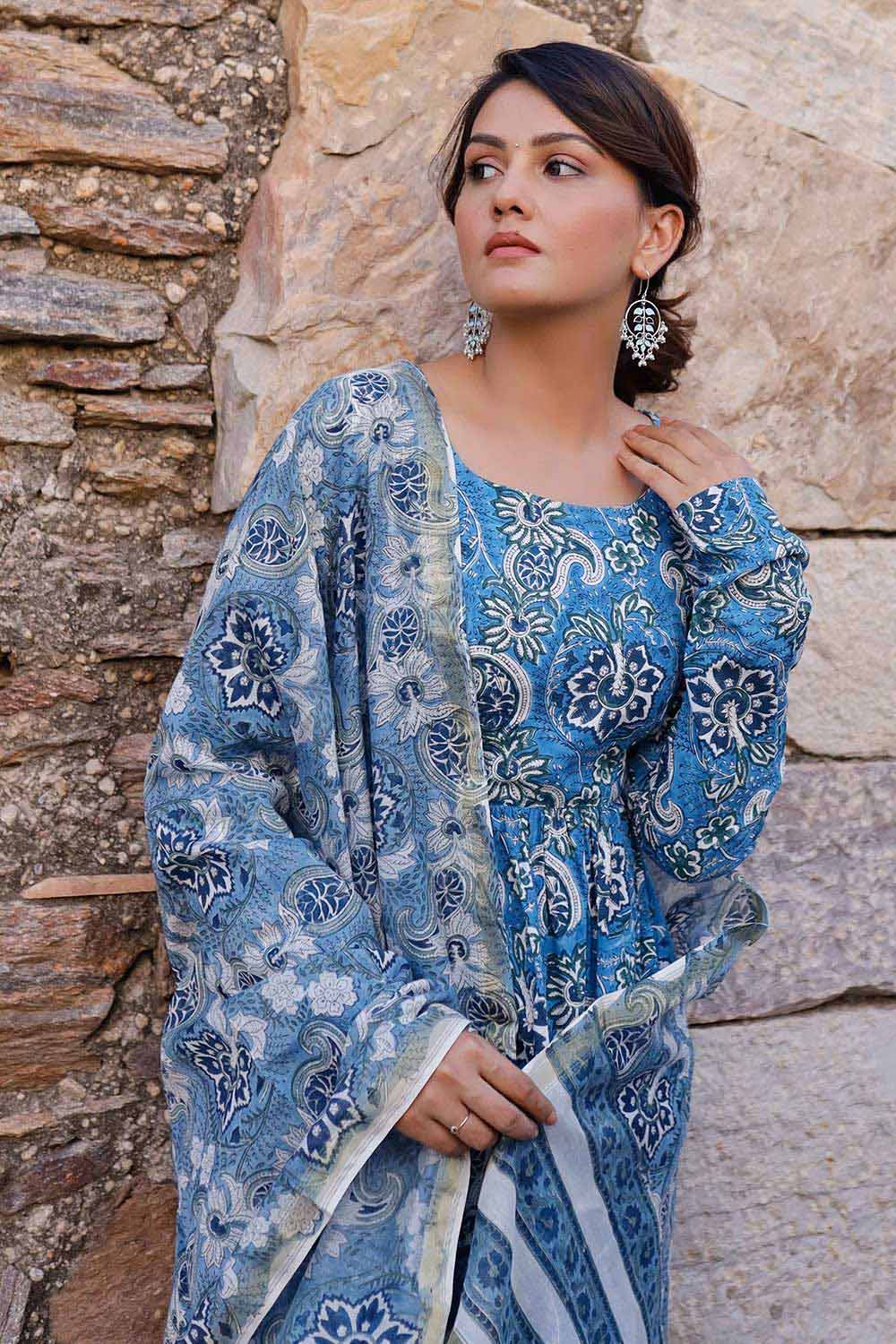 Blue And White Hand Blocked Suit With Pant And Chanderi Dupatta