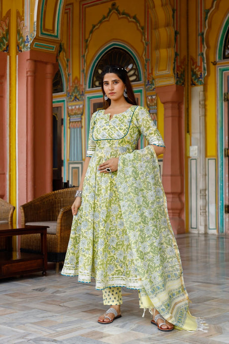Buy Green cotton Floral Printed with Gota Patti work Anarkali Suit Set Online - Back