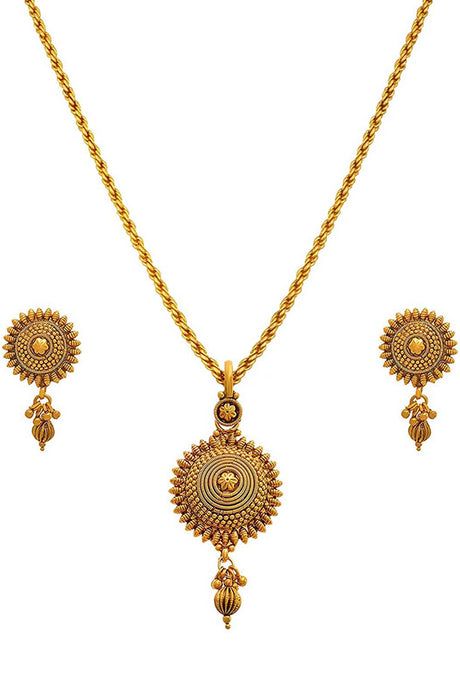 Buy Women's Copper Chain with Earring in Gold Online