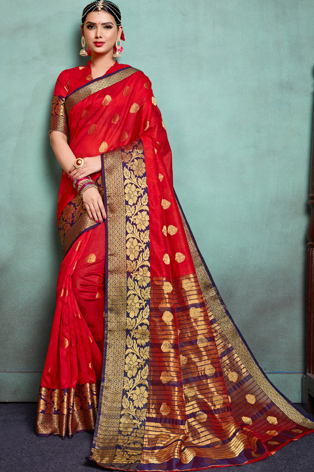 Blended Cotton Weaving Saree In Red