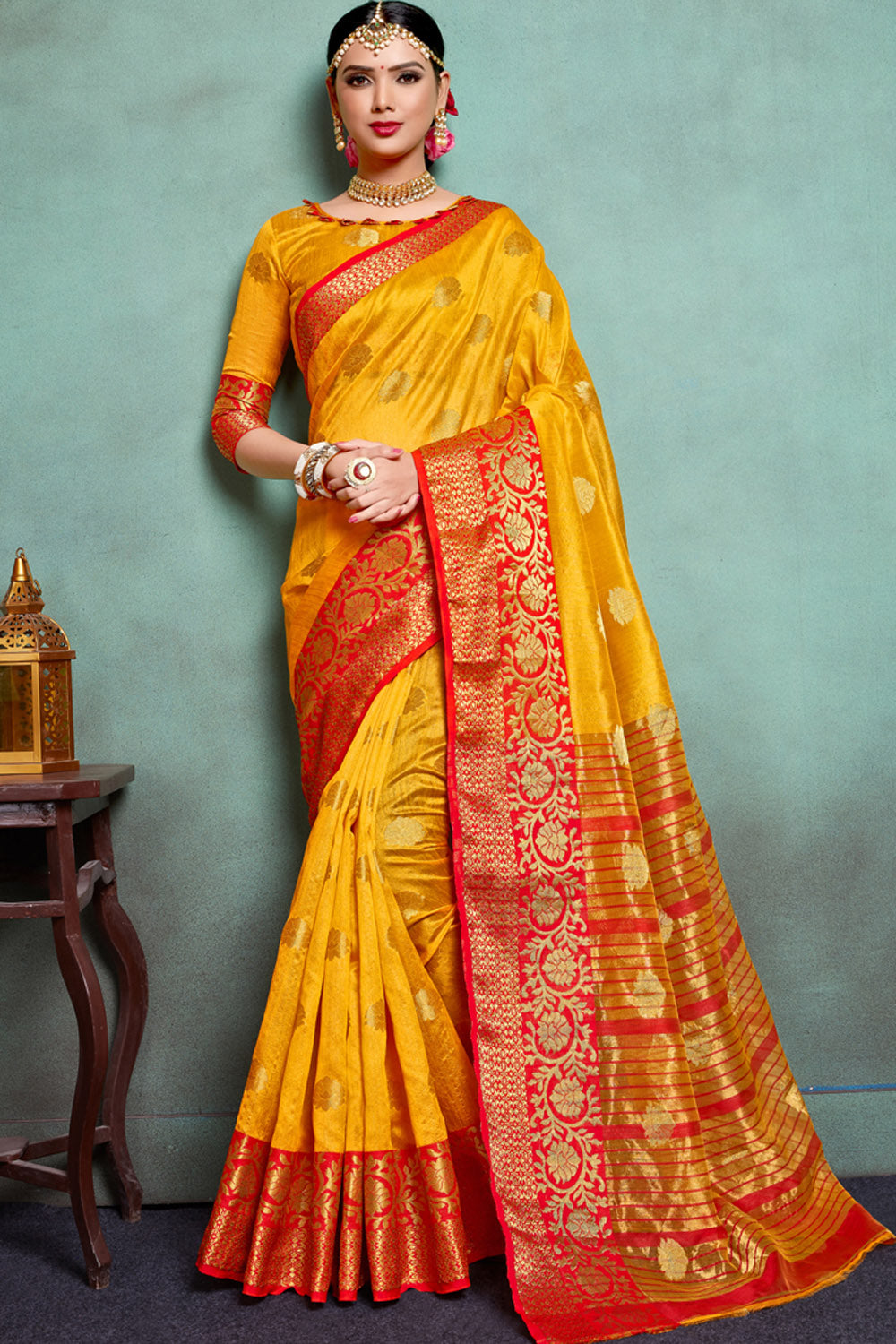 Blended Cotton Weaving Saree In Yellow