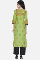 Buy Women Cotton Block Print Kurta Set in Green Online - Back