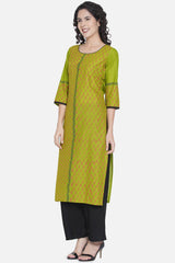 Buy Women Cotton Block Print Kurta Set in Green Online - Front