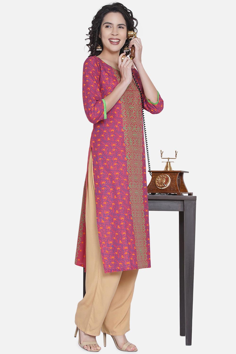 Buy Women Cotton Block Print Kurta Set in Old Rose Online - Side