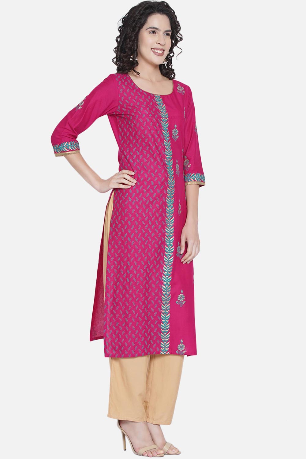 Buy Women Cotton Block Print Kurta Set in Magenta Online - Front