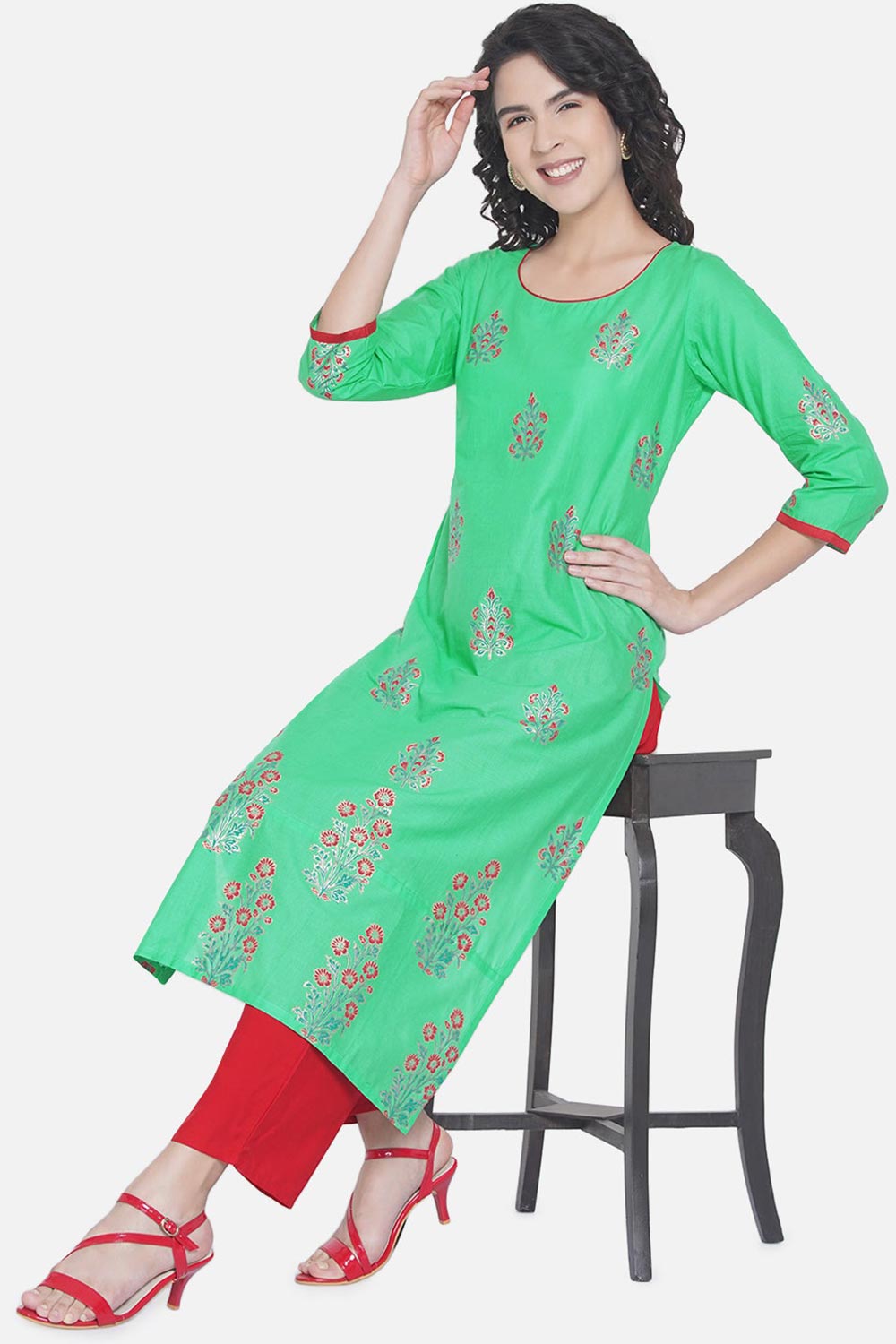 Buy Women Cotton Block Print Kurta Set in Limegreen Online - Side