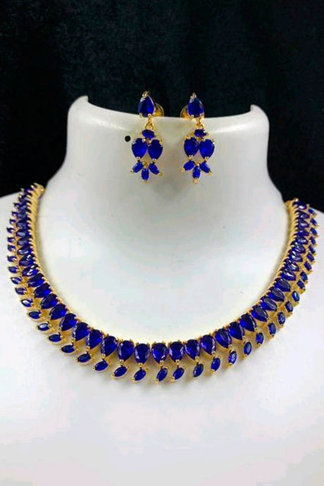 Buy Women's Brass Chokar Necklace Set in Blue Online