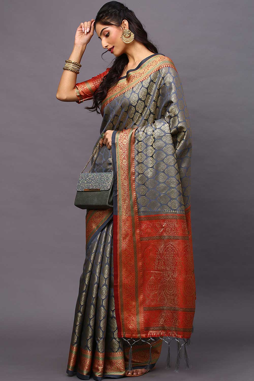 Blended Silk Bagh Saree In Grey