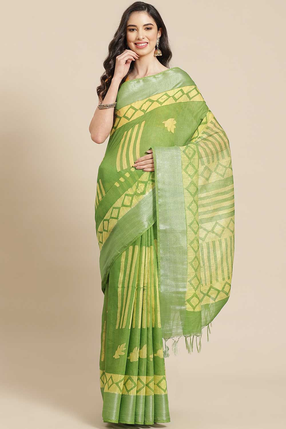 Buy Silk Blend Batik Printed Saree in Green Online