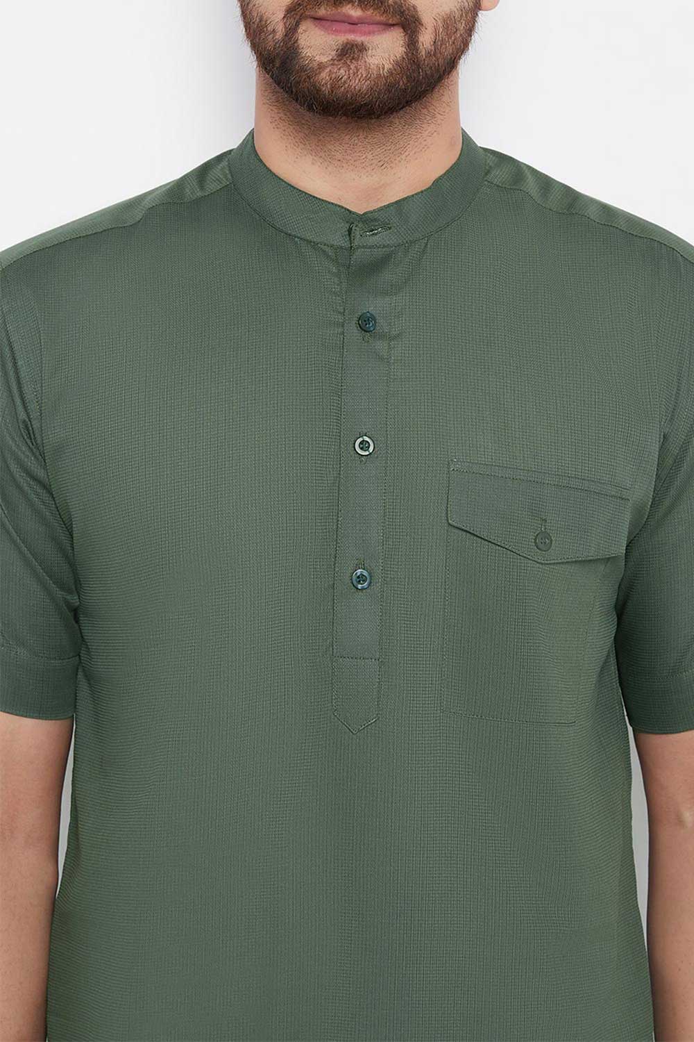 Buy Blended Cotton Solid Kurta in Green Online - Zoom Out