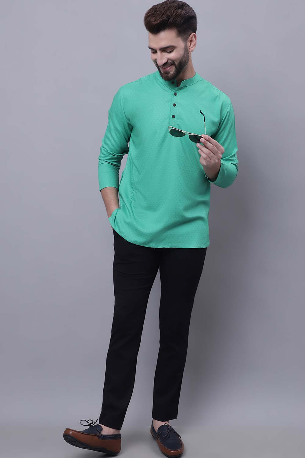 Buy Men's Green Cotton Self Design Short Kurta Top Online