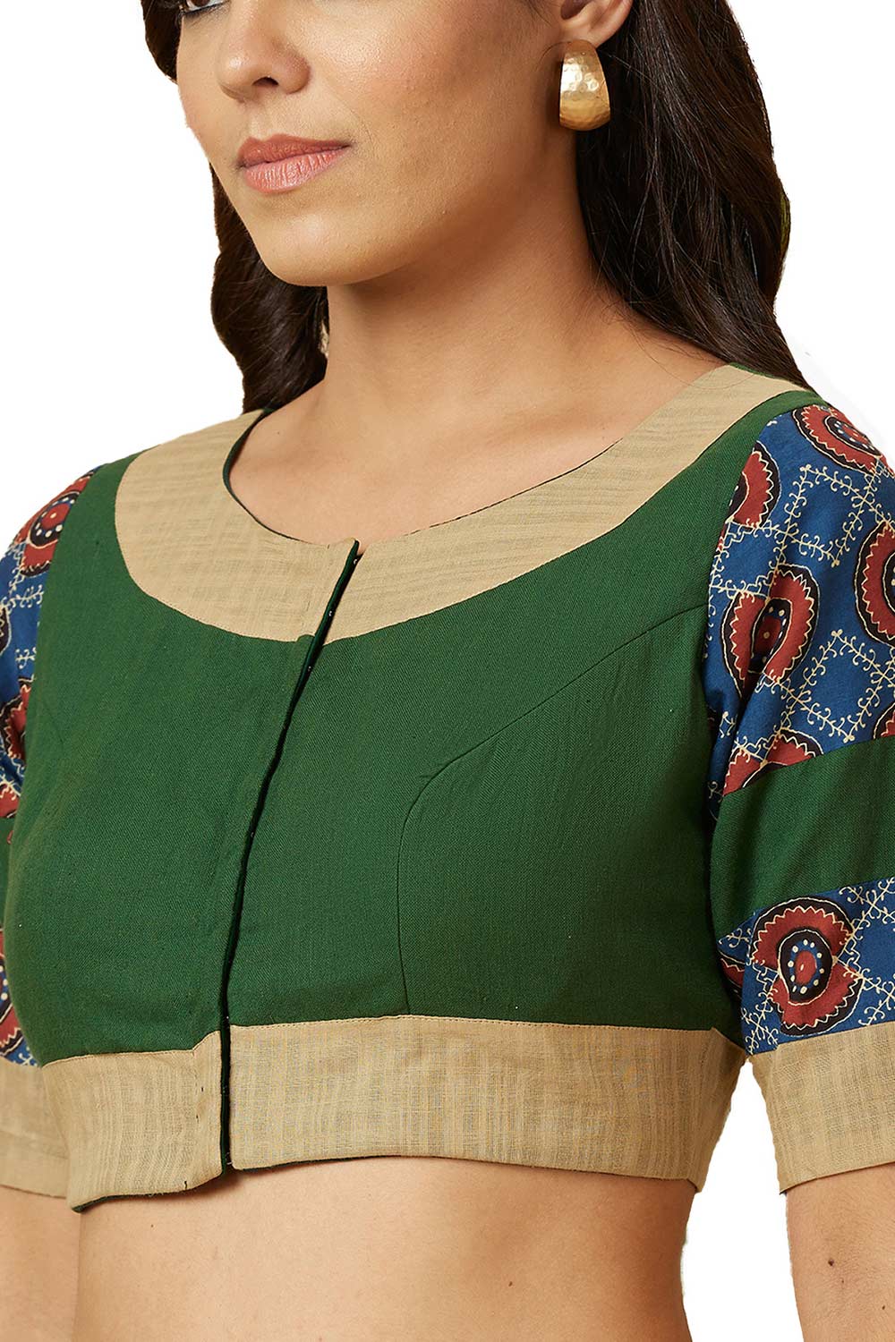 Buy Women's Green Handloom Cotton Readymade Saree Blouse Online - Side