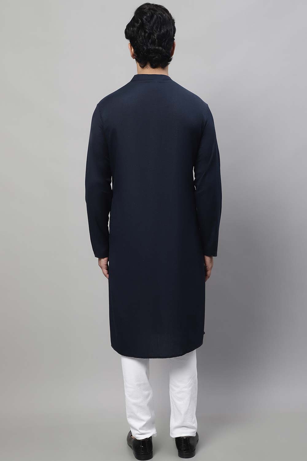 Buy Men's Blue Cotton Linen Solid Long Kurta Top Online - Front