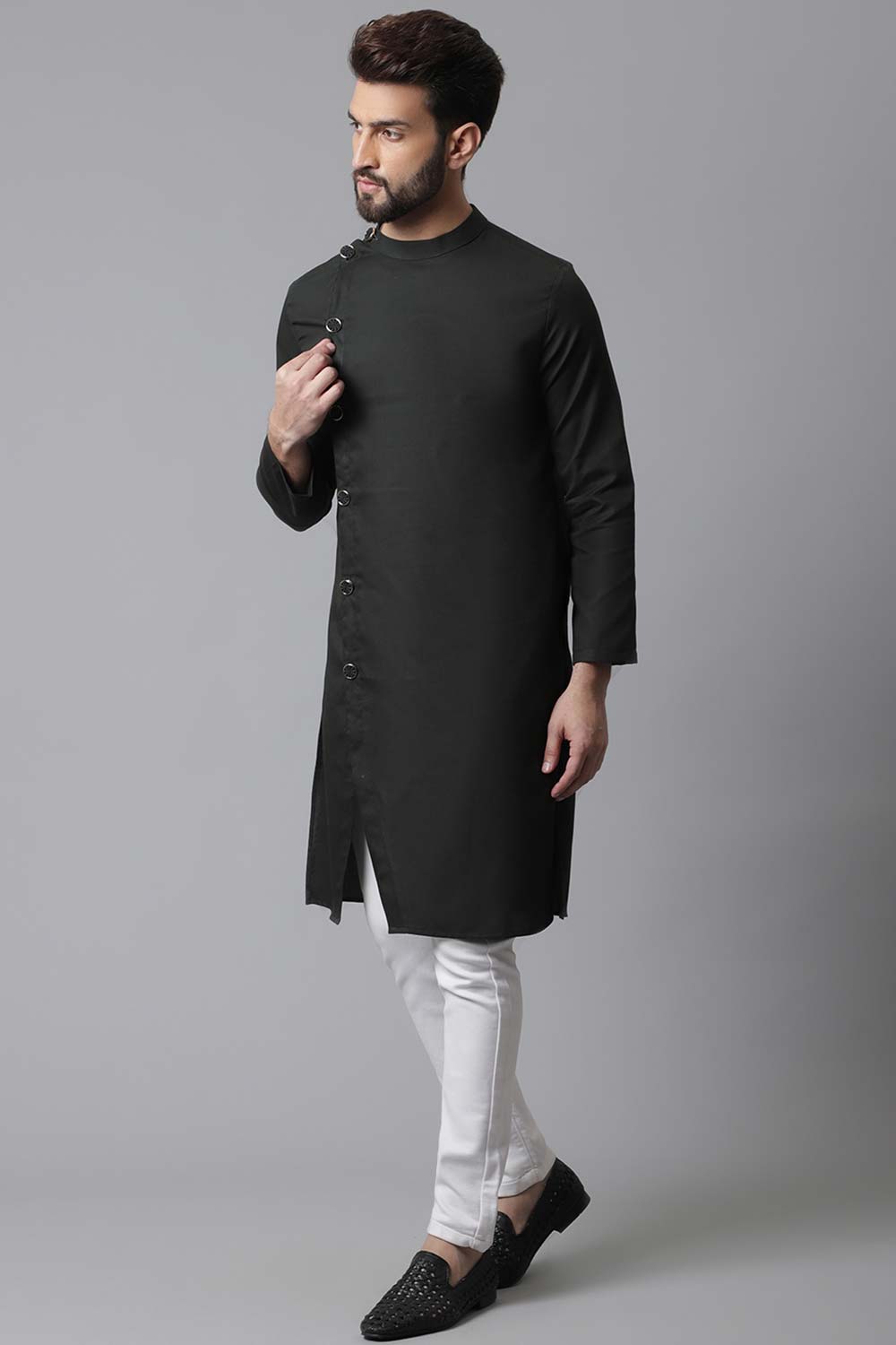 Buy Men's Green Cotton Solid Long Kurta Online - KARMAPLACE