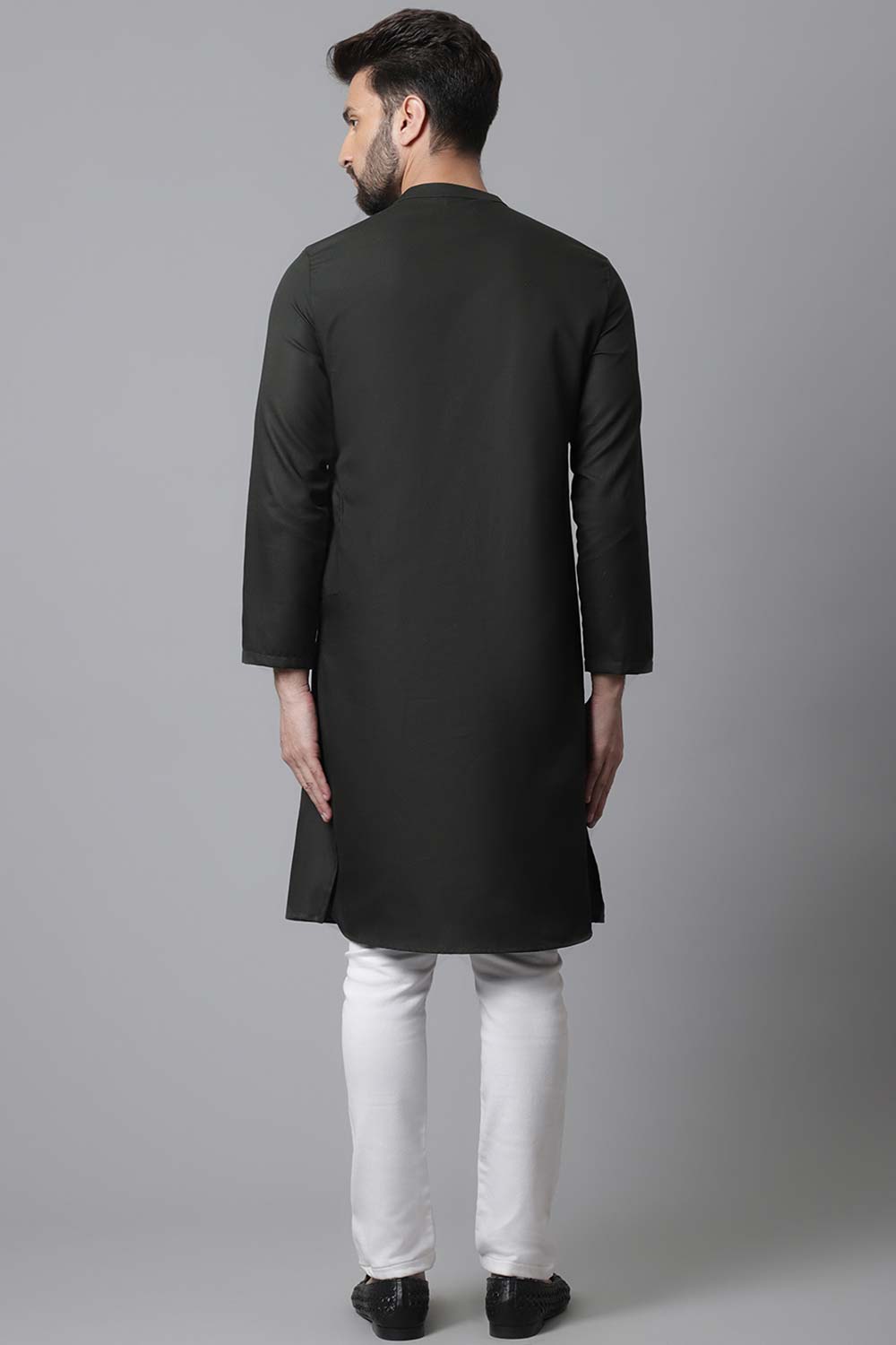 Buy Men's Green Cotton Solid Long Kurta Online - KARMAPLACE