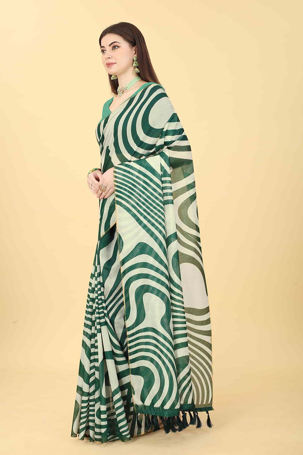 Green Zari Cotton Blend Saree