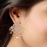 Alloy Earring Set with Maang Tikka in White