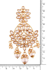 Buy Women's Alloy Kundan and Pearl Maang Tikka With Earring in White - Zoom in