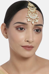 Buy Women's Alloy Maang Tikka With Earring in White - Back