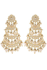 Buy Women's Alloy Maang Tikka With Earring in White - Side