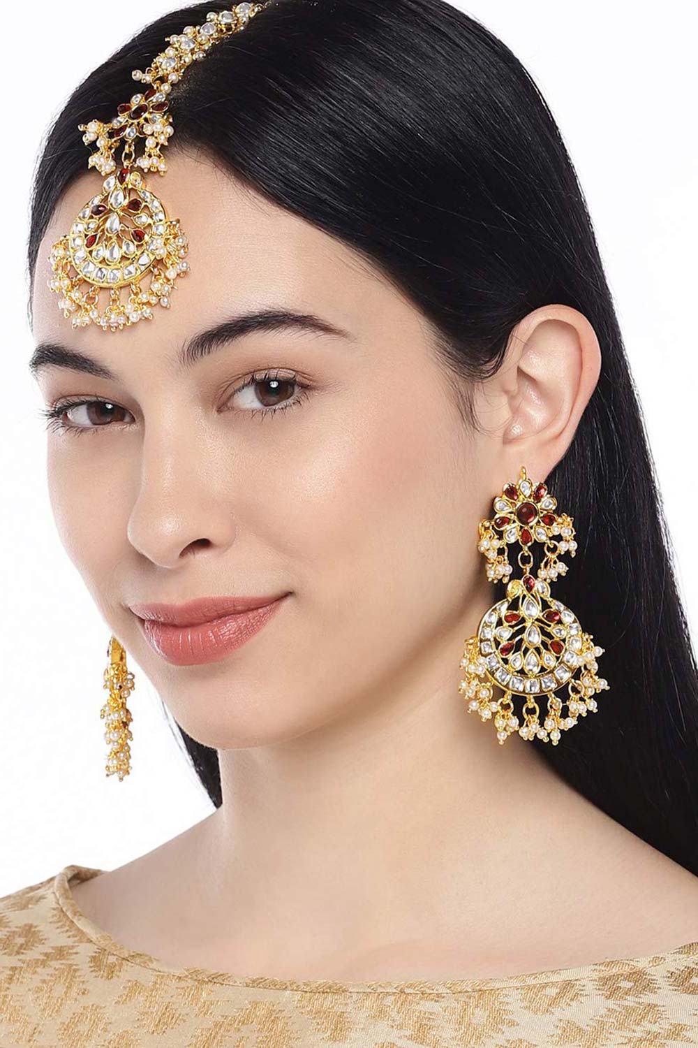 Buy Women's Alloy Maang Tikka With Earring in Maroon