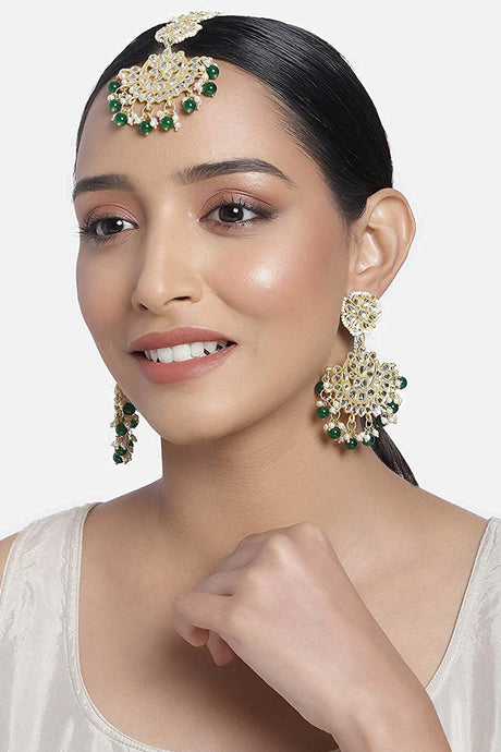 Buy Women's Alloy Maang Tikka With Earring in Green