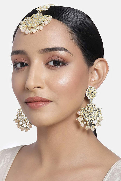 Buy Women's Alloy Maang Tikka With Earring in Peach