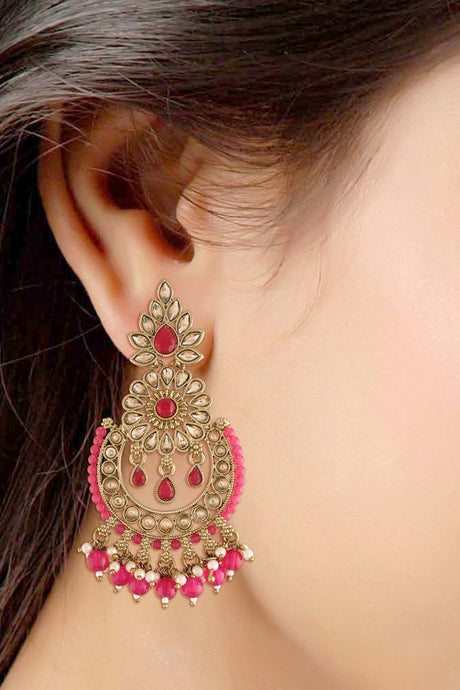 Buy Women's Alloy Maang Tikka With Earring in Pink