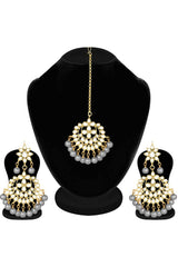 Grey Gold Plated Pearl And Kundan Maang Tikka With Earrings Set