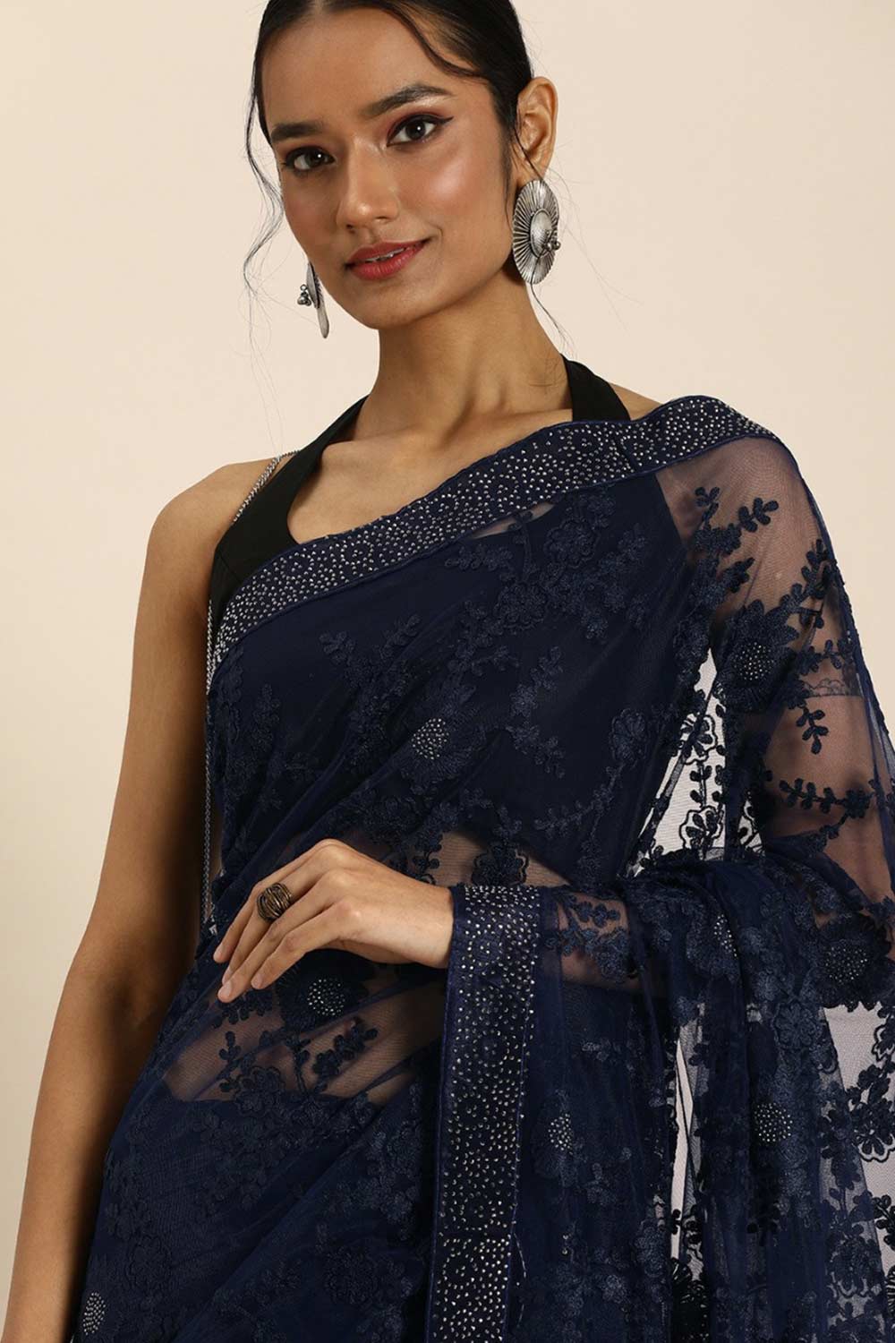 Buy Navy Blue Net Floral Embroidered Saree Online - Side