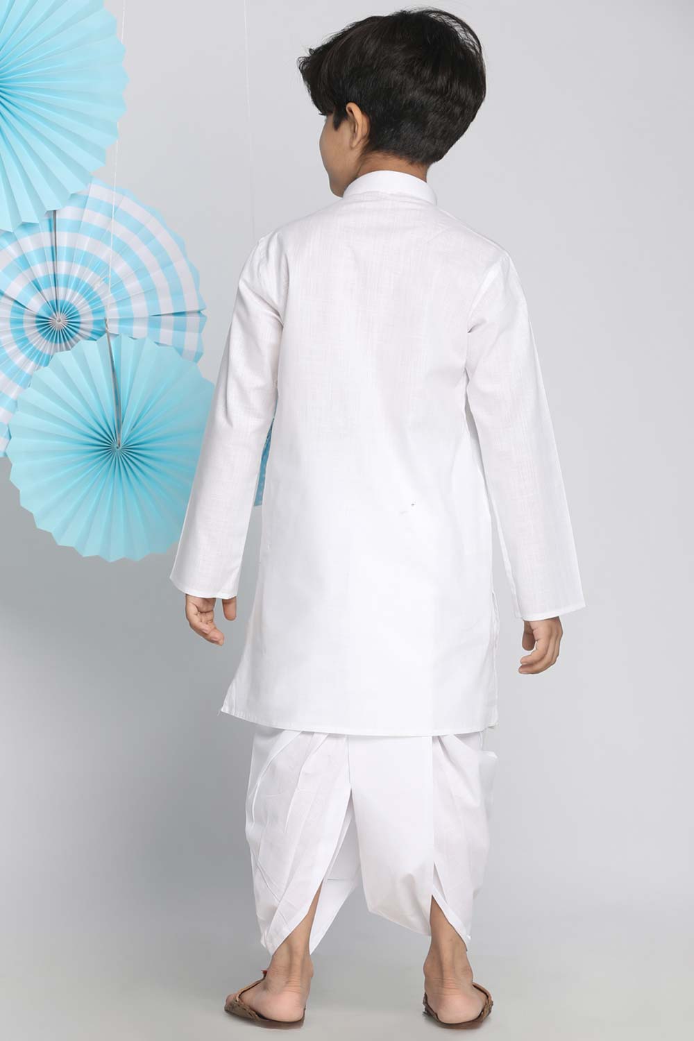 Buy Boy's Cotton Blend Solid Kurta Set in White - Back