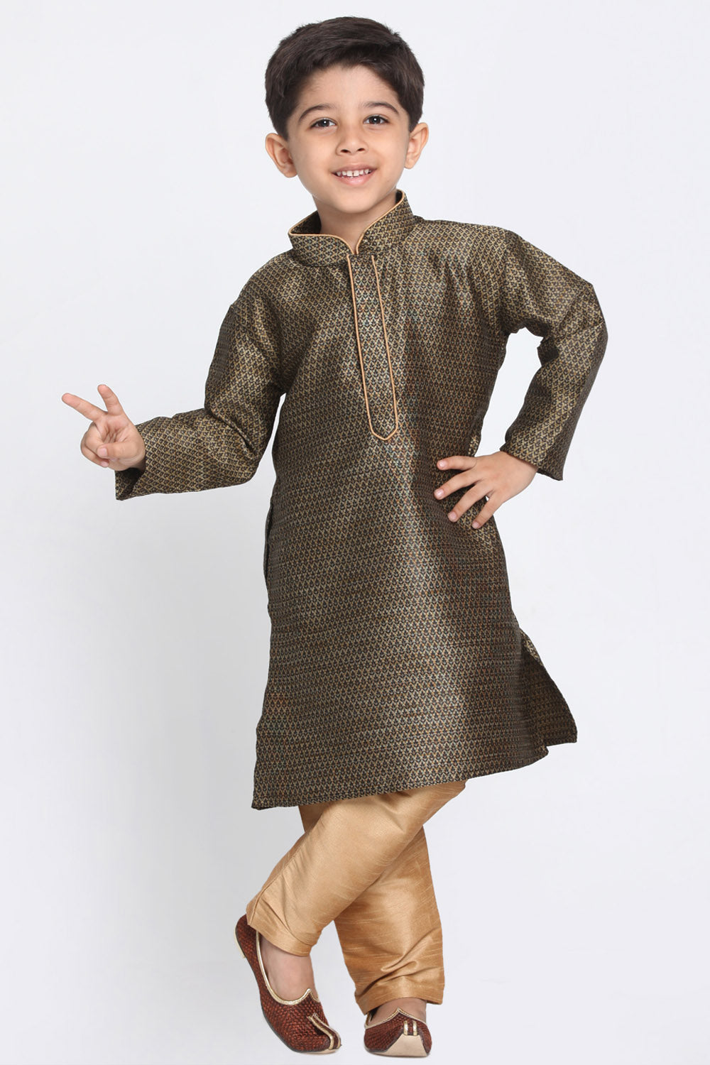 Boy's Cotton Art Silk Kurta Set In Black