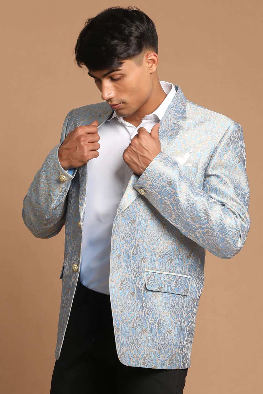 Men's Gray Color Silk Blend Woven Design Jacquard Blazer