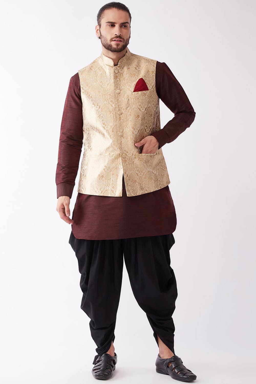 Buy Men's Blended Silk Woven Kurta Set in Wine