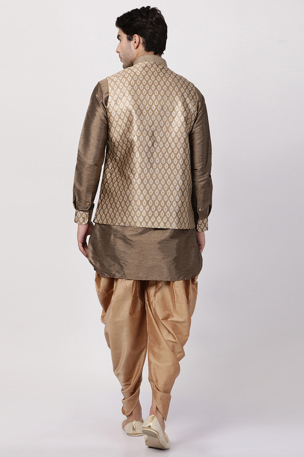 Men's Cotton Art Silk Kurta Set In Gold