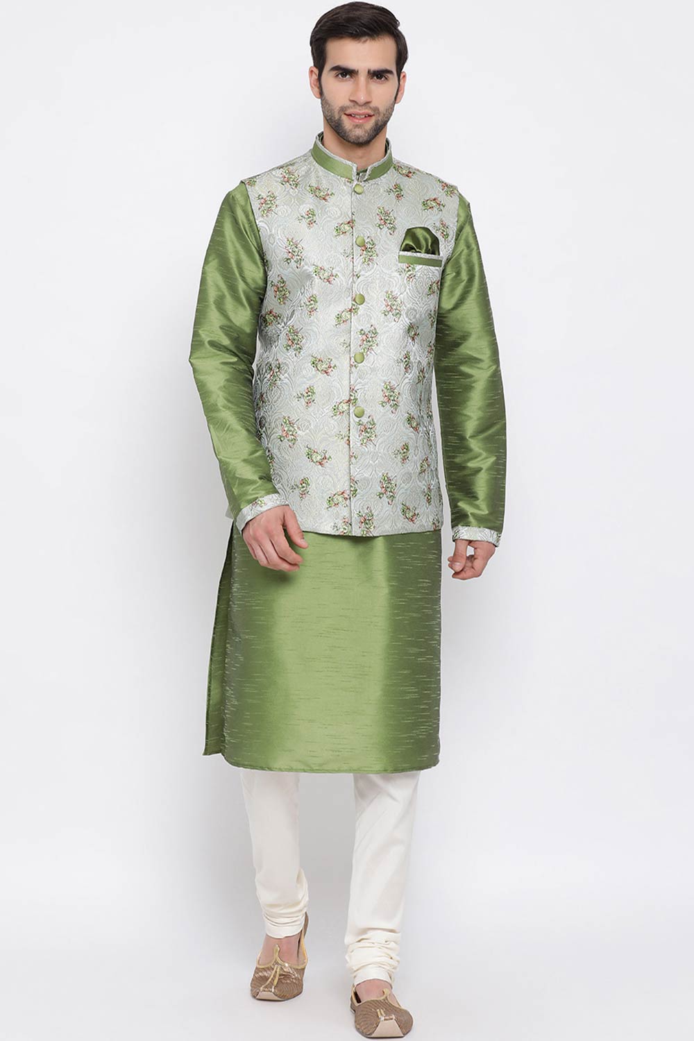 Shop Green Floral Kurta and Pyjama Set