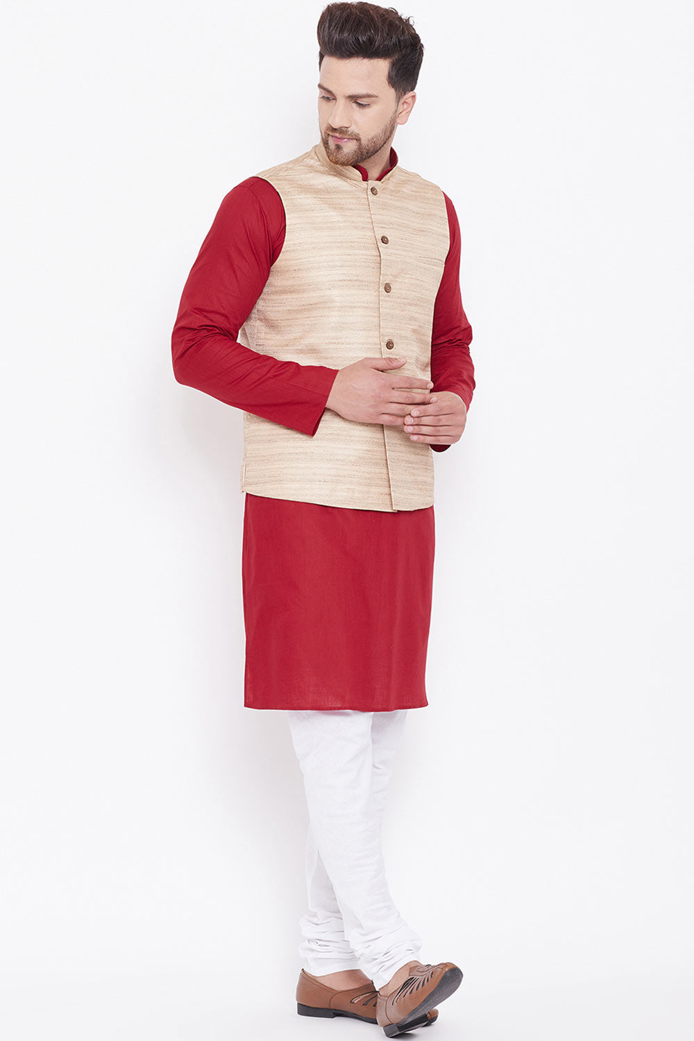 Buy Men's Kurta and Pyjama Set in Maroon