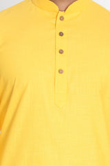 Men's Blended Cotton Kurta Set In Yellow