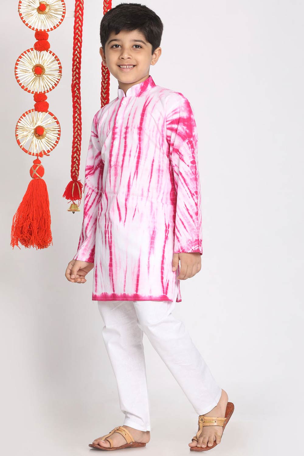 Boys Pink And White Kurta Pajama Set & Girls Pink And White Kurta, Leggings & Dupatta Set