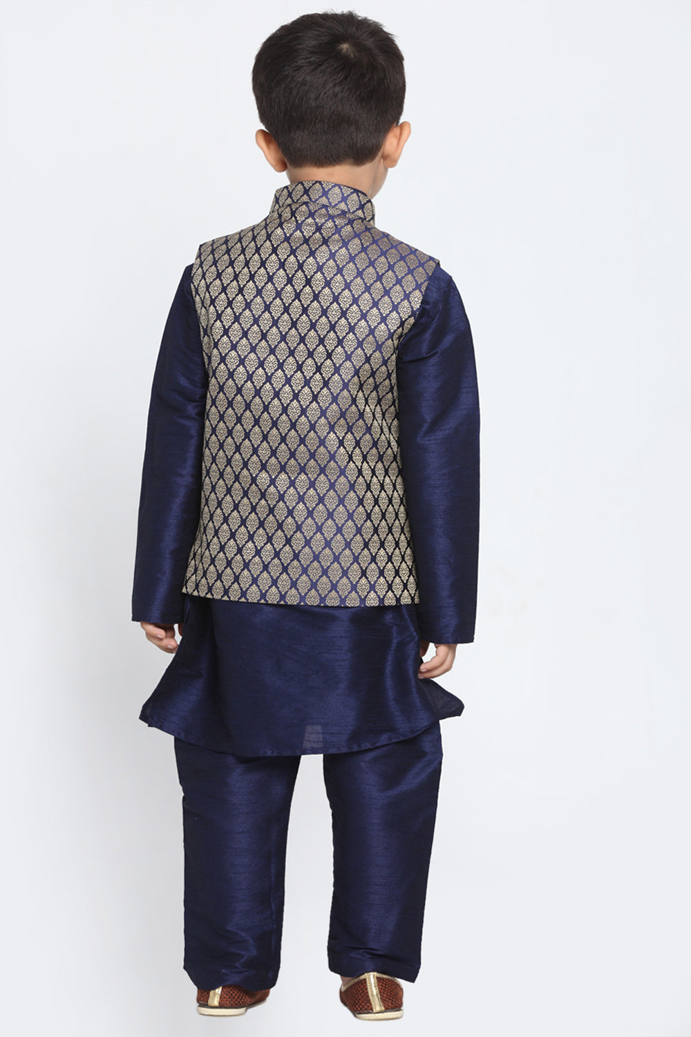 Boy's Cotton Art Silk Kurta Set In Dark Blue