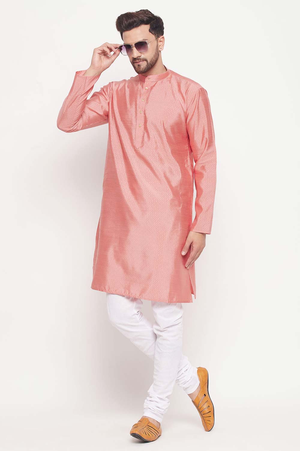 Buy Men's Pink Silk Blend Ethnic Motif Woven Design Short Kurta Online - Zoom In