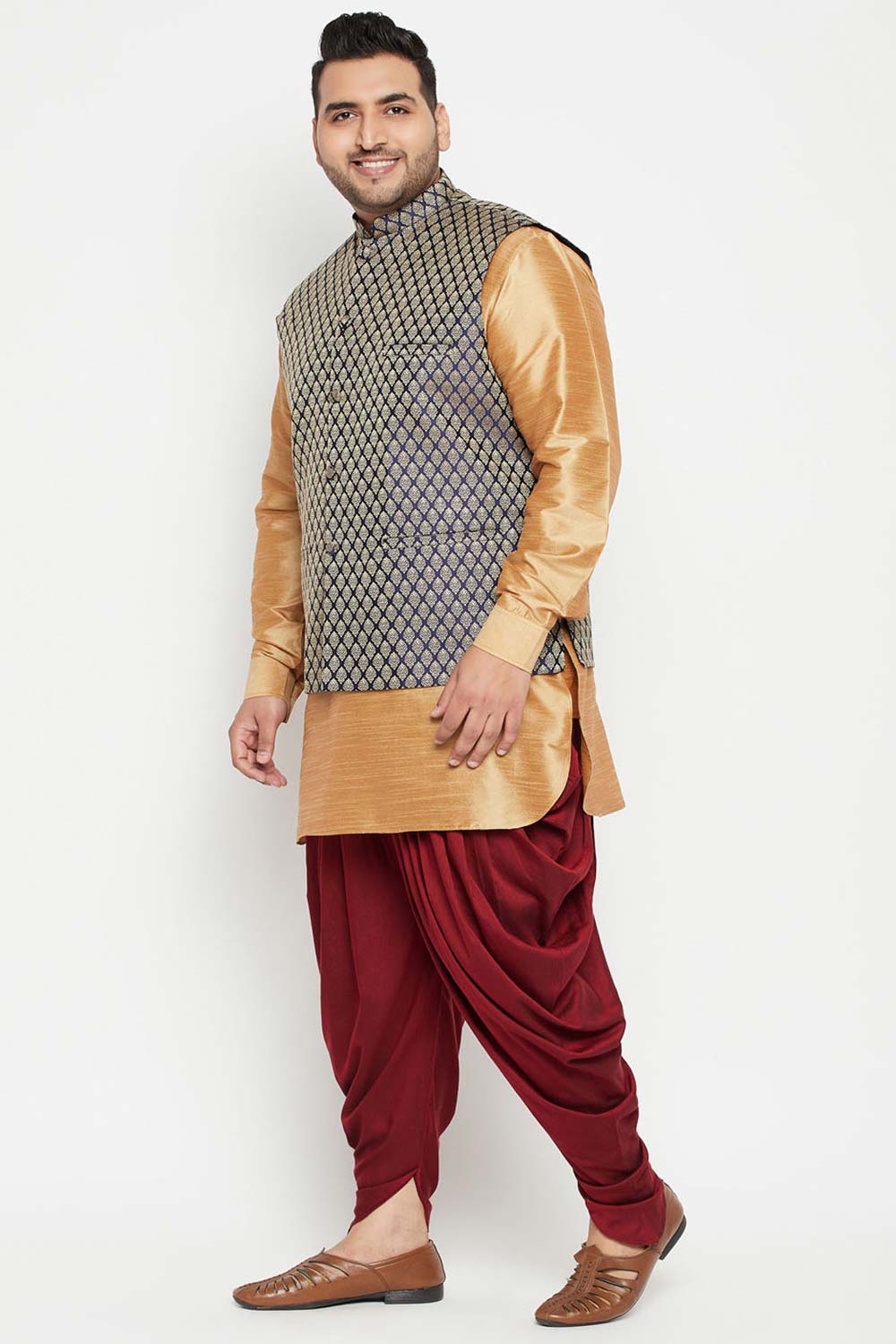 Buy Men's Silk Blend Woven Design Kurta Set in Rose Gold - Side