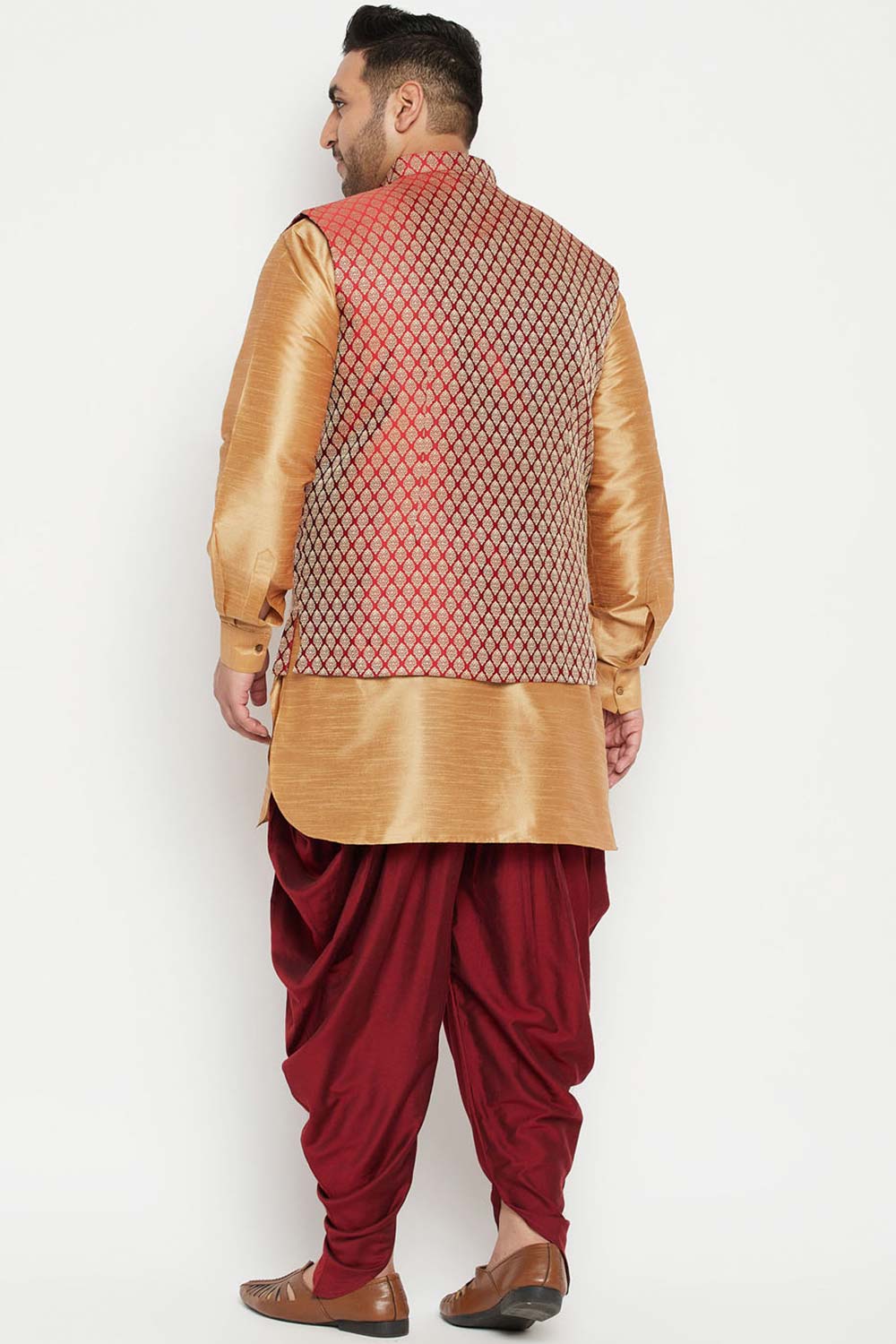 Buy Men's Silk Blend Woven Design Kurta Set in Rose Gold - Back