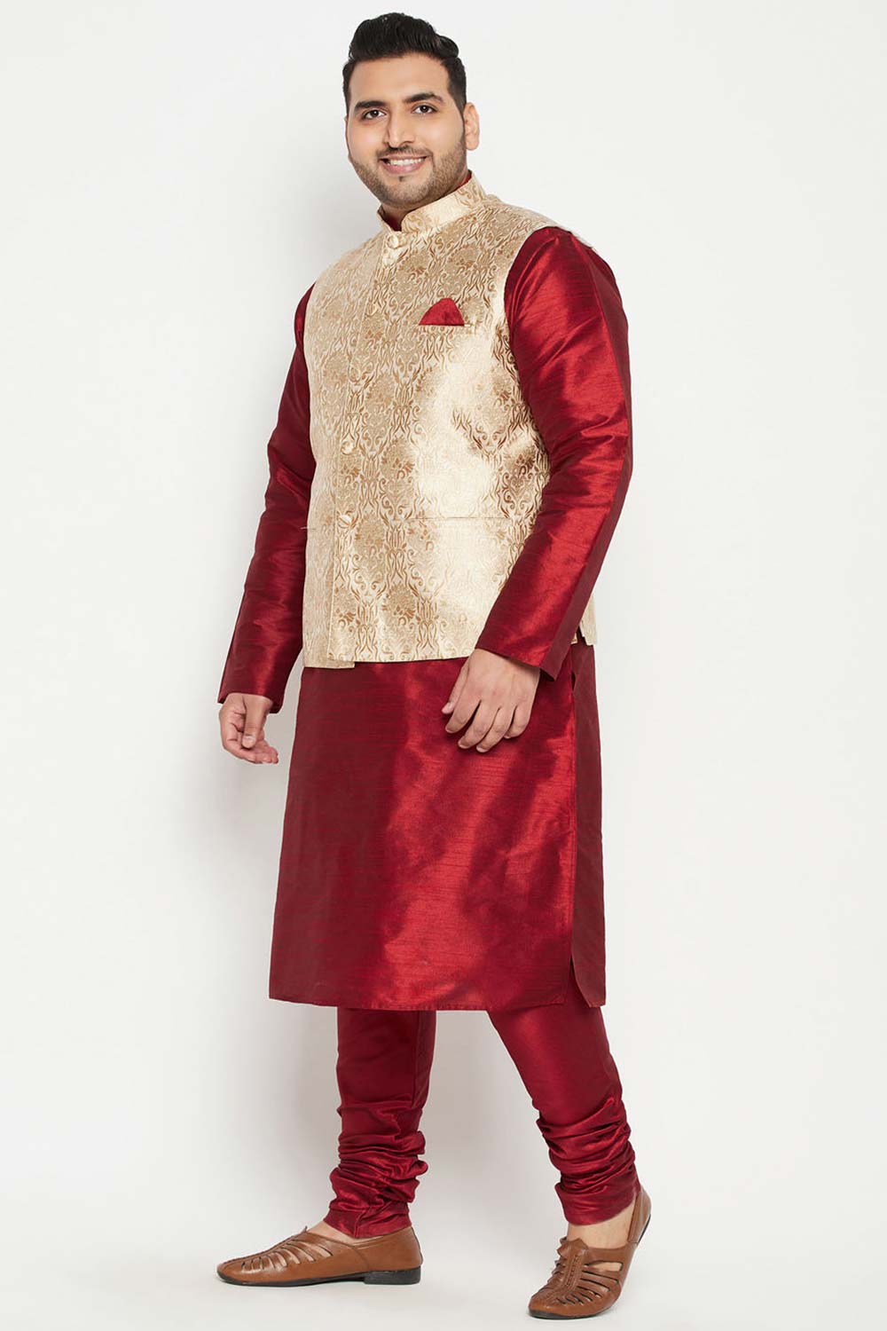 Buy Men's Silk Blend Woven Design Kurta Set in Maroon - Side