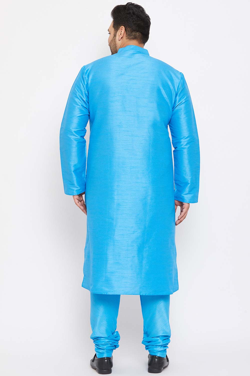 Buy Men's Silk Blend Solid Kurta Set in Aqua Blue - Back