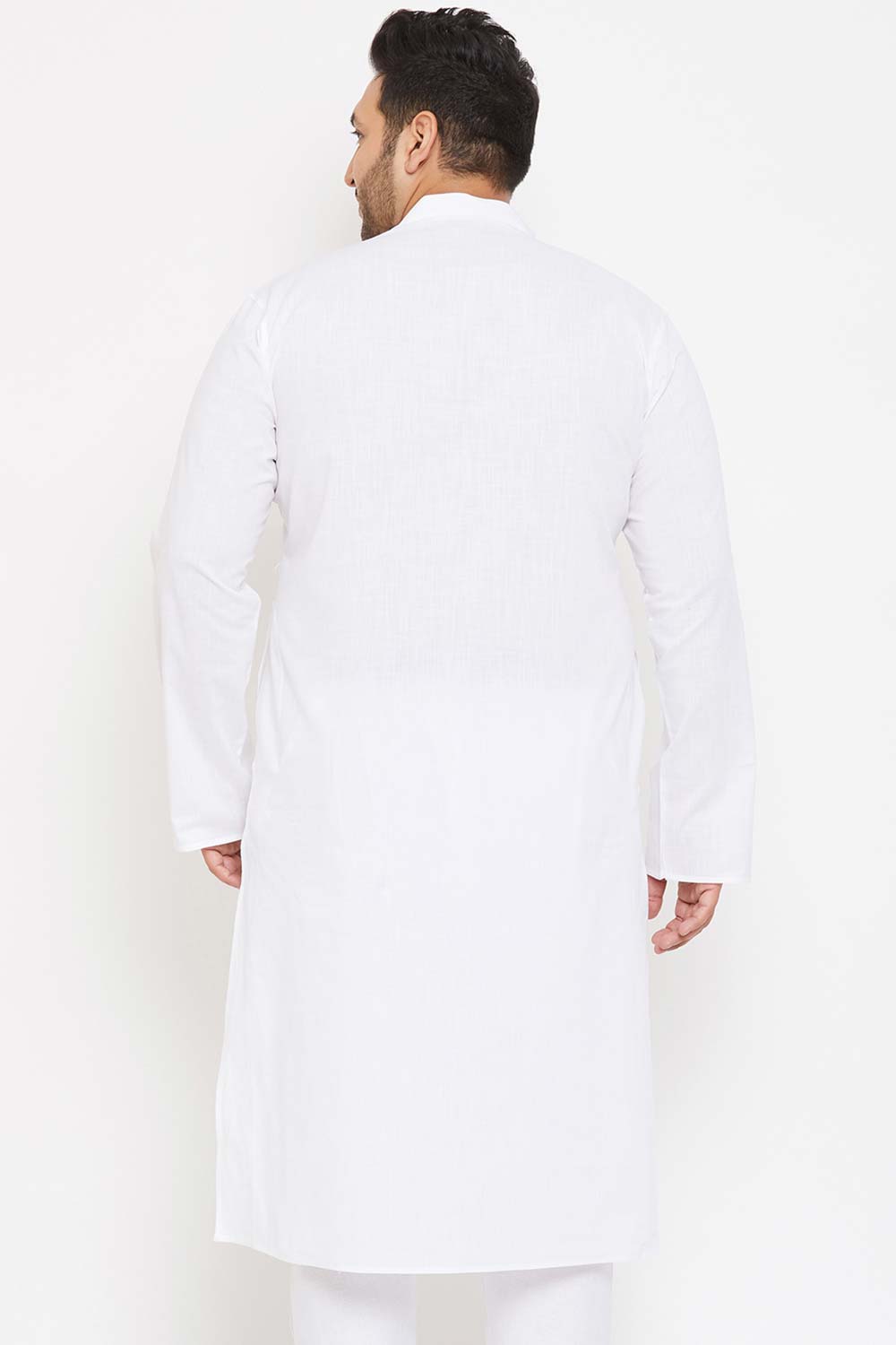 Buy Men's Cotton Blend Solid Kurta in White - Back