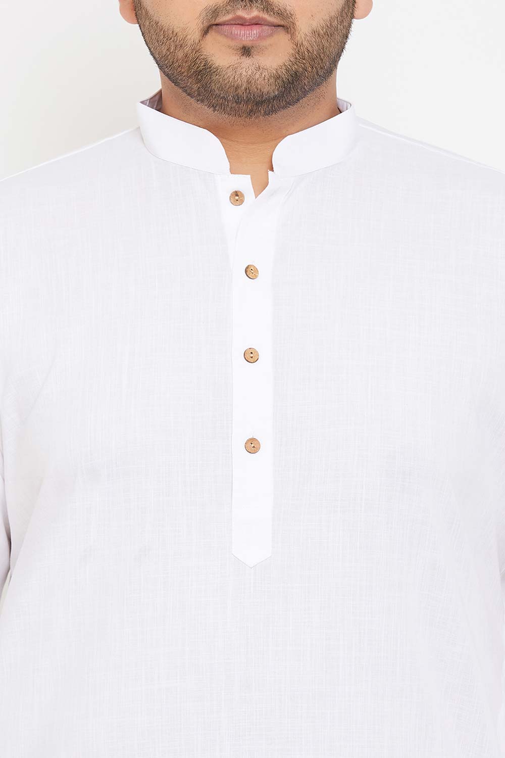 Buy Men's Cotton Blend Solid Kurta in White - Zoom in